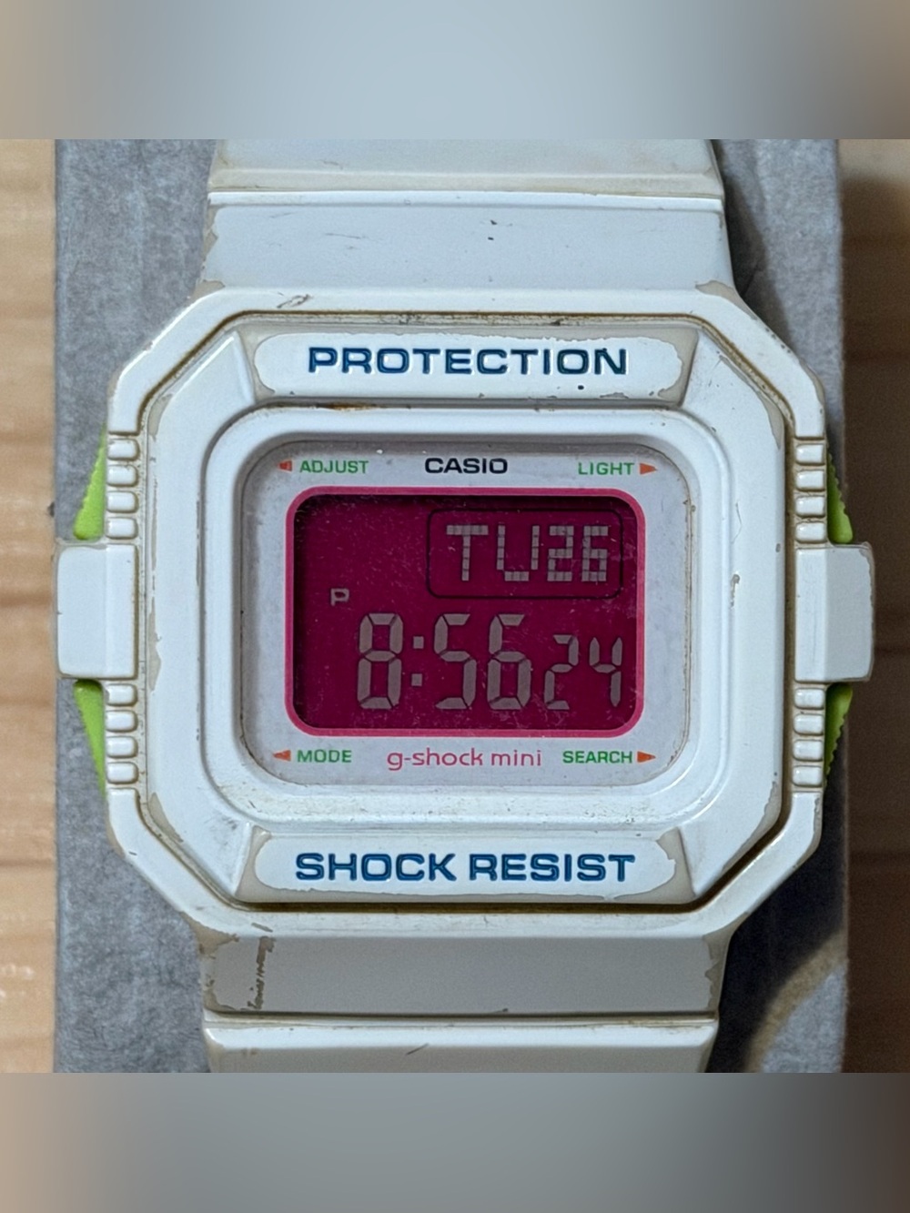 Casio G-Shock Mini GMN-550-7D Pink & White Square Women's Digital Watch GMN 550 - Picture 1 of 12